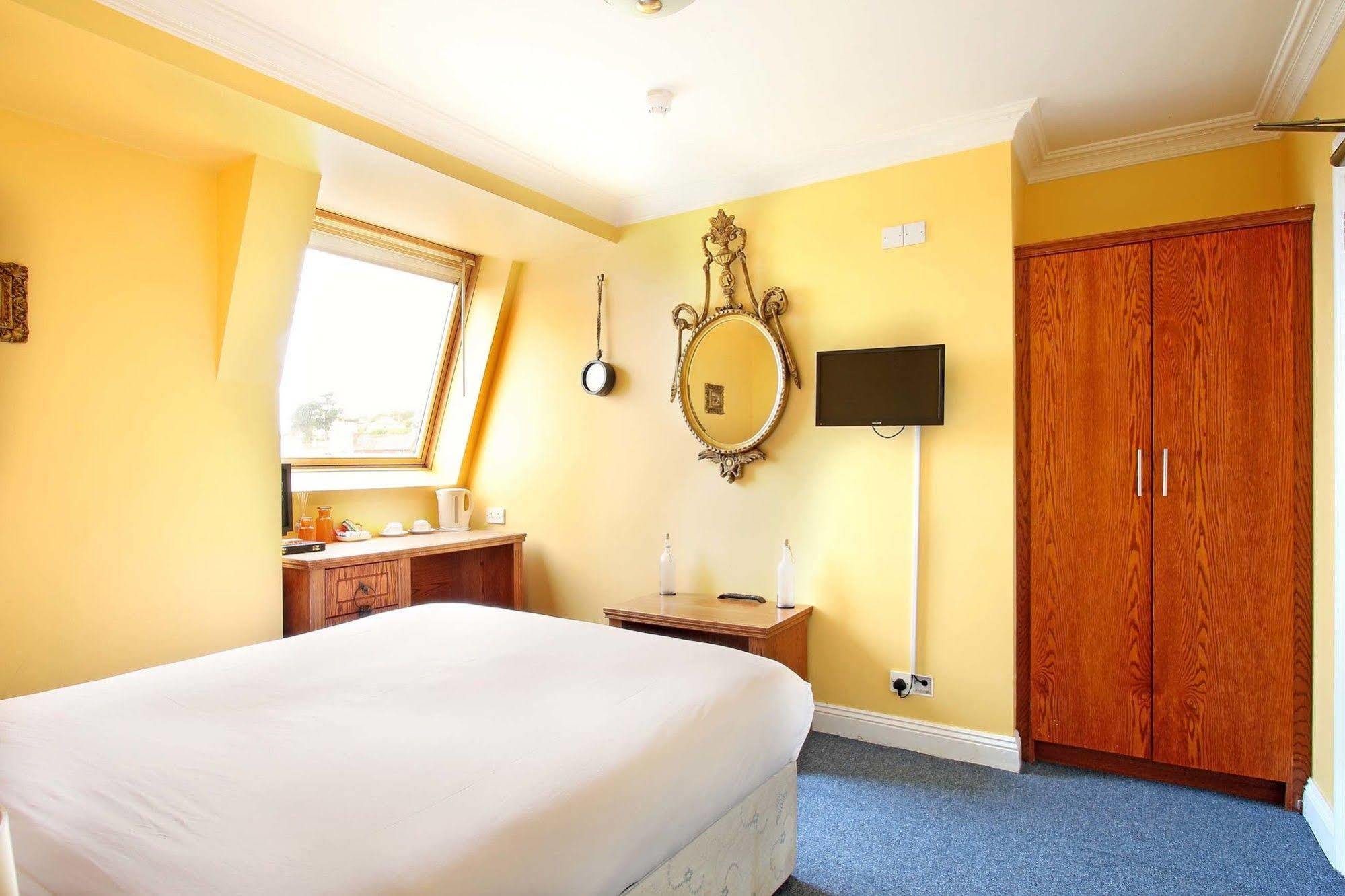 The Sands Hotel Tramore Εξωτερικό φωτογραφία