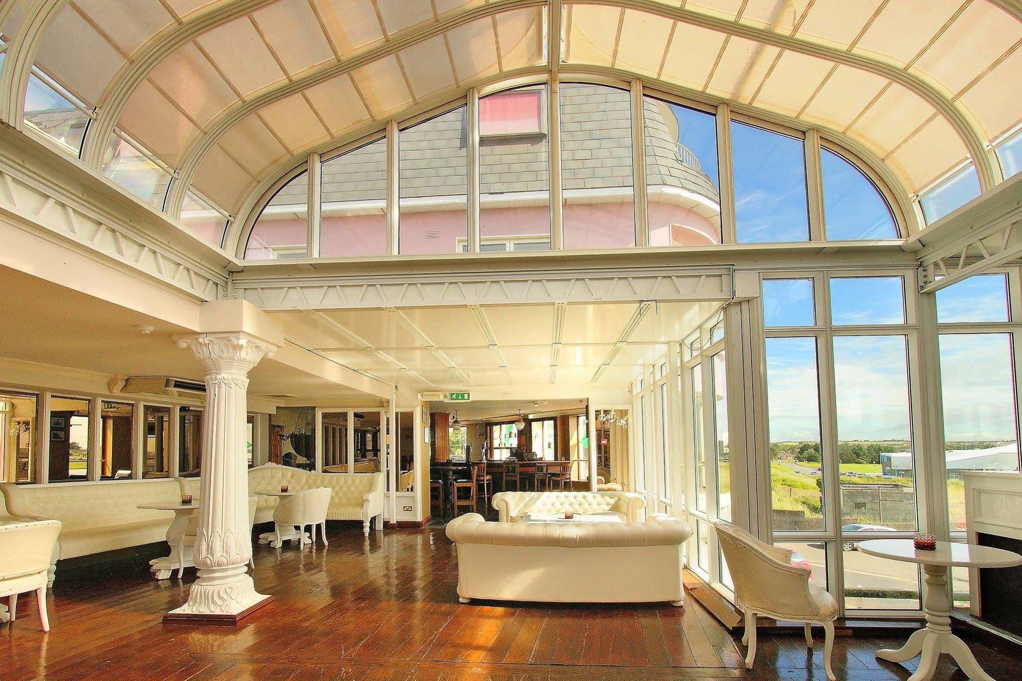 The Sands Hotel Tramore Εξωτερικό φωτογραφία